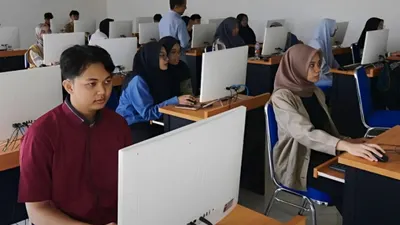 Bikin Geleng Kepala! Modus Kecurangan di UTBK SNBT 2025: Ada Kamera Micro hingga Remote Desktop