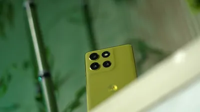 HP Serba Bisa! Spesifikasi Motorola G86 Power, Chipset Dimensity 7400 dan Tahan Air IP69