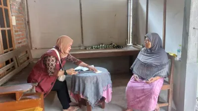 Banyak masyarakat yang sempat kecewa karena rumah mereka tidak dikunjungi petugas survei meski merasa layak menerima bantuan.