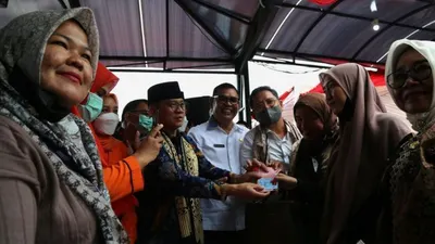 Kabar Gembira Lagi! Bantuan PKH dan BPNT 2025 Akan Cair Berlipat Lipat!