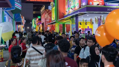 Panduan Lengkap ke Jakarta Fair 2025: Rute Mudah ke JIEXPO Kemayoran dengan TransJakarta, MRT, KRL, dan LRT