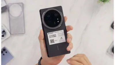 Sebuah langkah berani dari Aquos R9 Pro yang langsung menantang para pesaing premiumnya seperti Vivo, Oppo, dan Samsung.