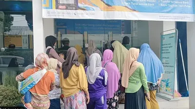 Illustrasi. Cek Saldo PKH &amp; BPNT