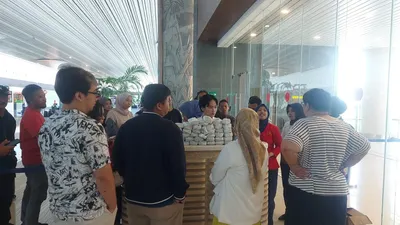 Penerbangan maskapai Batik Air rute YIA menuju Bandara Internasional Soekarno-Hatta Cengkareng mengalami keterlambatan (delay).