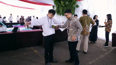 Mola BKN adalah sistem yang disediakan oleh Badan Kepegawaian Negara (BKN) untuk membantu calon ASN dalam mengecek status penetapan NI PPPK.