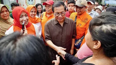 Pramono Anung, dalam pernyataannya yang tegas berkomitmen untuk segera menyelesaikan permasalah kartu bantuan sosial (bansos) di Jakarta.