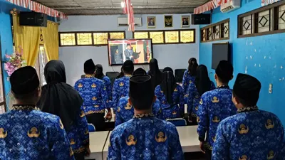 PPPK paruh waktu diharapkan dapat memberikan fleksibilitas bagi tenaga honorer yang tak lolos seleksi untuk bekerja sesuai kesepakatan waktu.