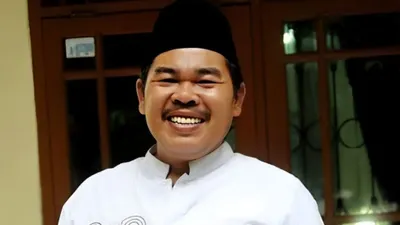Profil Mat Solar, Pemain Bintang Bajaj Bajuri dan Tukang Bubur Naik Haji yang Meninggal Dunia