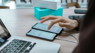 Bye-bye Lag! 5 HP RAM 12GB Terbaik 2025 yang Bikin Multitasking Jadi Mudah dengan Budget Minimal