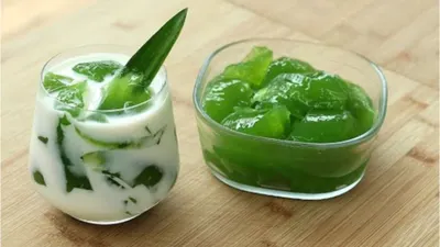 Resep Es Jeli Hijau Bayam Ala Chef Devina Hermawan