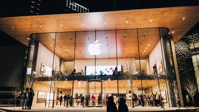 Rosan Perkasa Roeslani mengungkapkan optimisme yang tinggi terhadap proses investasi Apple yang kini memasuki tahap akhir pembahasan.