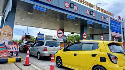Tercatat ada 5 ruas jalan tol yang digratiskan. Diharapkan kebijakan ini dapat mendukung kelancaran arus balik selama lebaran 2025.