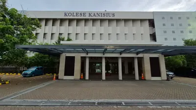 Rekomendasi PPDB 2025: Daftar SMP, SMA, dan SMK Terbaik di Jakarta Pusat