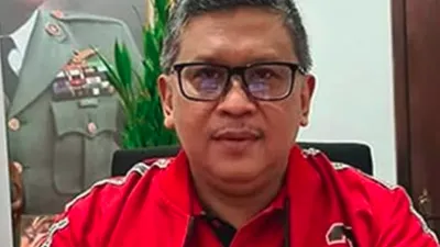 Hasto Kristiyanto blak-blakan soal Jokowi dan Revisi UU KPK