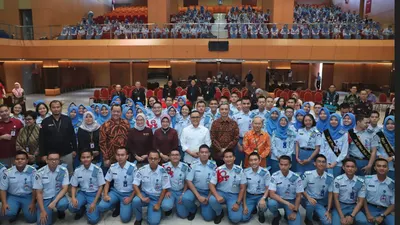 Bisa Kuliah Gratis Auto Jadi PNS! Rekomendasi 16 Sekolah Kedinasan Terbaik di Indonesia