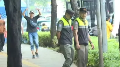 Fenomena berburu Koin Jagat telah menarik perhatian banyak warga di Jakarta dan kota-kota besar lainnya.