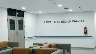 Lokasi tempat kejadian perkara (TKP) dalam kasus pemerkosaan yang dilakukan oleh dokter residen Priguna Anugerah Pratama, adalah di lantai 7 Gedung Pusat Pelayanan Ibu dan Anak (MCHC) di Rumah Sakit Hasan Sadikin (RSHS), Bandung.