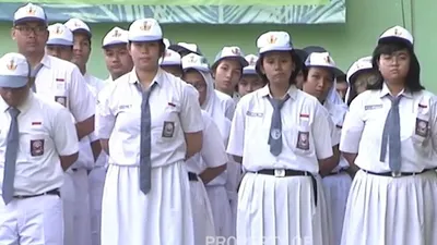 Wacana mengenai libur sekolah selama satu bulan penuh selama bulan Ramadhan 2025 sedang menjadi perbincangan hangat di masyarakat.