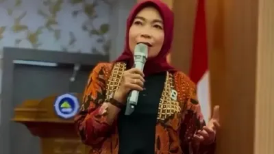 Dirjen GTK Nunuk Suryani