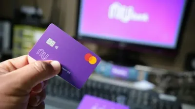 Gambar Kartu kredit adalah alat pembayaran yang sangat praktis, tetapi jika tidak digunakan dengan bijak, bisa menjadi bumerang bagi keuangan Anda. 