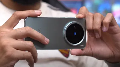 Hasil foto dan video yang dihasilkan Vivo X200 Pro Mini juga sangat baik, terutama dalam kondisi low-light.