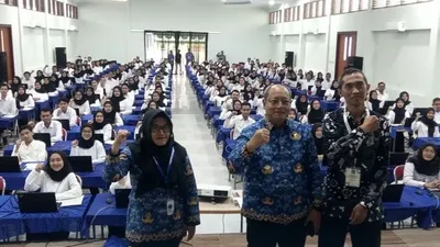 Namun, banyak guru yang merasa cemas karena NRG mereka belum muncul di platform Info GTK maupun SIMPKB.