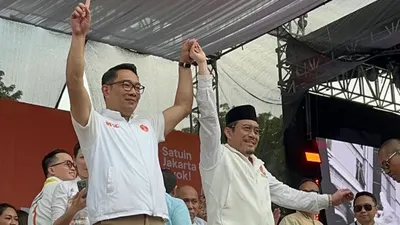 Calon Gubernur DKI Jakarta Ridwan Kamil dan Calon Wakil Gubernur DKI Jakarta Suswono. 