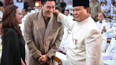 Pengangkatan Riefian Fajarsyah alias Ifan Seventeen sebagai Direktur Utama PT Produksi Film Negara (PFN) telah memicu kontroversi di kalangan pelaku industri film Indonesia.
