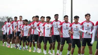 Timnas Indonesia U-20 sedang menggelar pemusatan latihan (TC) di Jakarta sebagai bagian dari persiapan menghadapi Piala Asia U-20 2025.