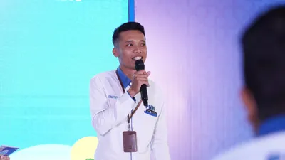 Murwoto, diberangkatkan PNM ke Korea Selatan karena prestasi kerjanya.