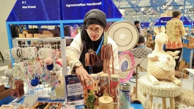 Kerajinan Serat Pisang Asal Kebumen Laris Manis di Pasar Internasional