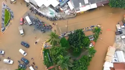 Gerak Cepat! Kemensos Salurkan Bantuan untuk Wilayah Jabodetabek yang Terkena Banjir, Ada Paket Makanan hingga Kasur dan Selimut