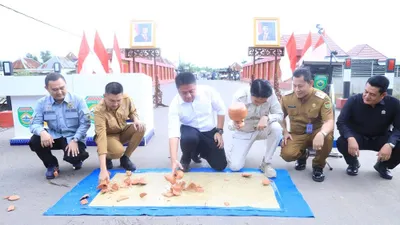 Gubernur Herman Deru Resmikan Operasional Angkutan Penyeberangan KMP Puteri Leanpuri