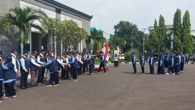 Petugas haji 2025 asal Indonesia diharapkan mengurangi penggunaan media sosial (medsos) selama bertugas melayani jemah Haji.