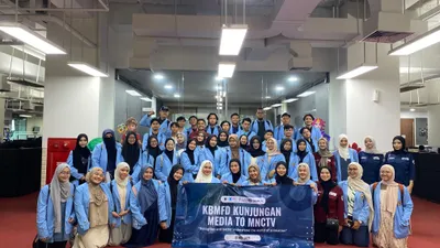 &nbsp;Kunjungan para mahasiswa KPI Unisba ke MNC Animation.