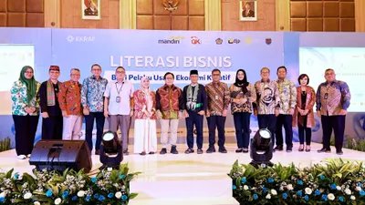 Tumbuhkan Ekonomi Inklusif, Bank Mandiri Bekali 70 Usahawan Kreatif Naik Kelas di Depok