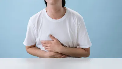 5 Tips Ampuh Cegah Asam Lambung Naik Saat Puasa