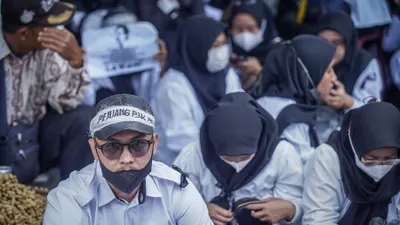 Pemerintah Tegaskan 2025 Menjadi Tahun Terakhir Status Guru Honorer di Indonesia