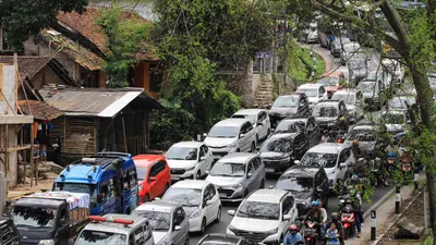 7 Makanan dan Minuman yang Sebaiknya Dikonsumsi Saat Arus Balik Mudik Lebaran 2025