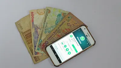 Ilustrasi enghasilkan uang dari Meta AI WhatsApp.