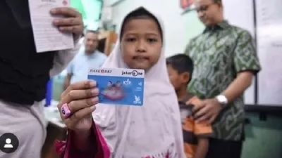 KJP Plus memberikan bantuan biaya pendidikan untuk siswa jenjang SD hingga SMA/SMK dengan saldo berbeda di setiap jenjang pendidikan.