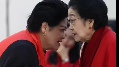 Pengamat Militer Connie Rahakundini Bakrie dan Megawati