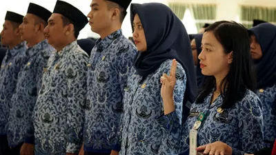 Para peserta Pendidikan Profesi Guru (PPG) kini dapat mengecek status kelulusan sertifikasi mereka secara online di Info GTK.