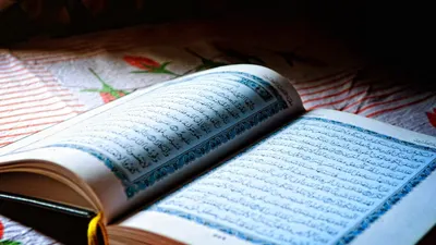 Illustrasi. Pada malam nisfu syaban, umat muslim dianjurkan untuk melaksanakan sholat sunnah dan perbanyak doa memohon ampunan dan dibukakan pintu rezeki.