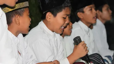 Illustrasi. Berbagai riwayat dari para ulama menyebutkan banyak keutamaan Sholawat Al-Fatih