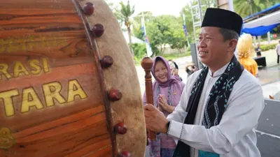 Festival Bedug Tingkat Kota Jakarta Utara resmi dibuka oleh Wali Kota Ali Maulana Hakim dan diikuti oleh 34 grup dari 31 kelurahan.