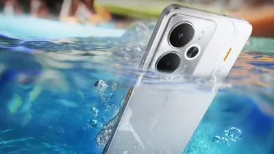 Realme 14 5G hadir sebagai smartphone gaming mid-range dengan desain futuristik yang mengusung konsep mecha-robot bergaya futuristik.