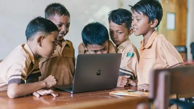 Ini Solusinya,  Auto Cair! Status KJP Plus Dibatalkan karena Punya Kendaraan Roda 4 dan NJOP 1 M
