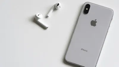 Sambil Nunggu iPhone 16 Masuk, Simak Dulu Harga iPhone 15 dan iPhone 14 Terbaru di Bulan Desember 2024