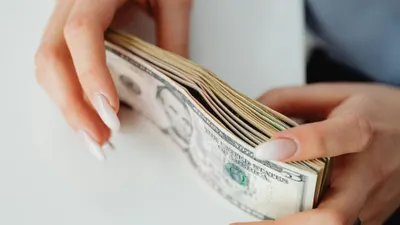 Bansos PKH dan BPNT Tahap 2 via PT Pos Kapan Cair? Cek Prediksi dan Bantuan Tambahan Rp400 Ribu